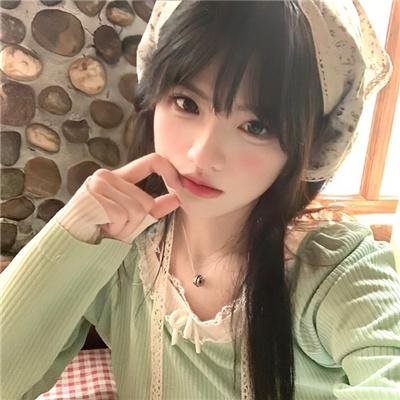10号舱里的女人